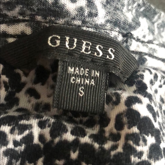 New Guess cold shoulder long sleeve top - Picture 6 of 7